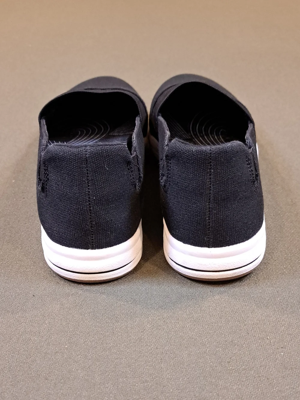Clarks Cloudsteppers Breeze Vibe Slip-On Sneaker - Color: Black - Size: Women 8